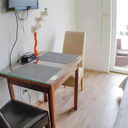 Appartement A3 Mesic Igrane